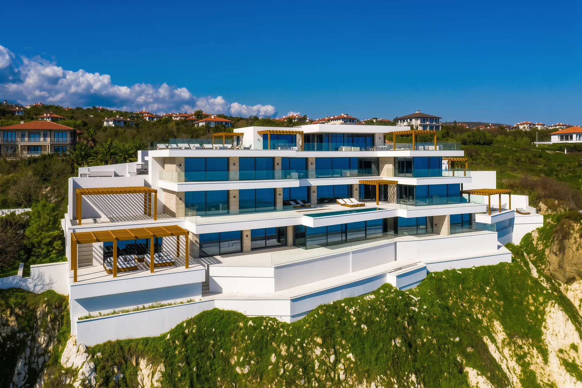 Luxusimmobilien in Bulgarien: Exklusives Wohnen in Premiumlagen